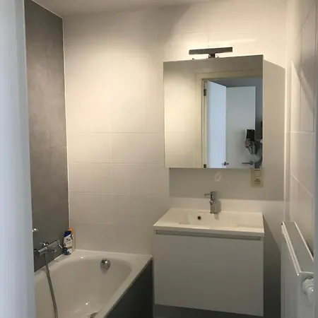 Livorno With Private Parking Apartment *